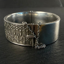 Load image into Gallery viewer, Silver Tassel Bangle
