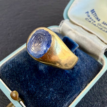 Load image into Gallery viewer, Sapphire Intaglio Ring
