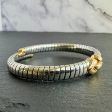 Load image into Gallery viewer, Bvlgari Tubogas Hearts Bangle
