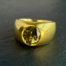Load image into Gallery viewer, Bespoke Tanzanian Chrysoberyl Ring
