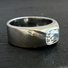 Load image into Gallery viewer, ROCKS Bespoke 1.02ct OMC Diamond Ring
