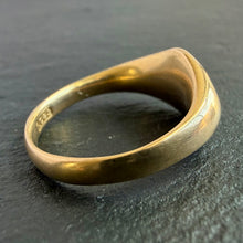 Load image into Gallery viewer, 18k Gold Antique Oblong Signet Ring
