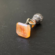 Load image into Gallery viewer, Agate Seal
