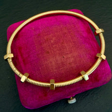 Load image into Gallery viewer, 18k Yellow Gold Écrou de Cartier Bracelet
