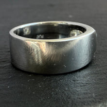 Load image into Gallery viewer, ROCKS Bespoke 1.02ct OMC Diamond Ring
