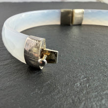 Load image into Gallery viewer, Sterling Silver &amp; Agate Bangle
