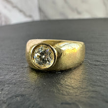 Load image into Gallery viewer, French 1.02ct Diamond Ring
