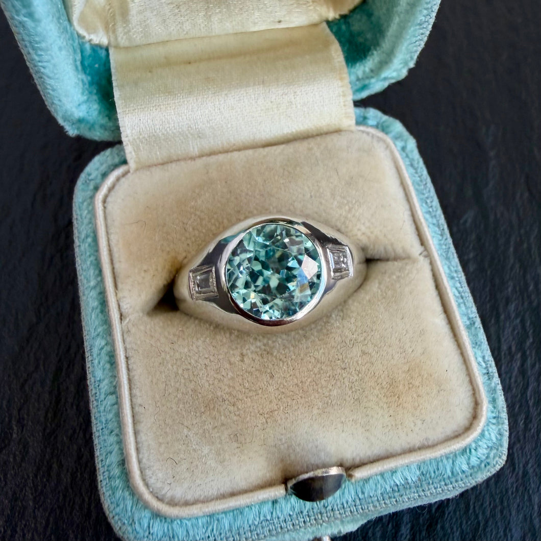On Hold - Zircon and diamond ring