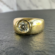 Load image into Gallery viewer, French 1.02ct Diamond Ring

