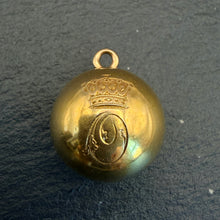 Load image into Gallery viewer, 22k “O” Locket Pendant
