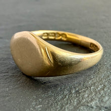 Load image into Gallery viewer, 18k Gold Antique Oblong Signet Ring
