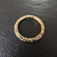 Load image into Gallery viewer, 15k Gold Split Ring 2
