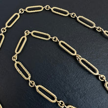 Load image into Gallery viewer, Vintage 18k Gold Chain

