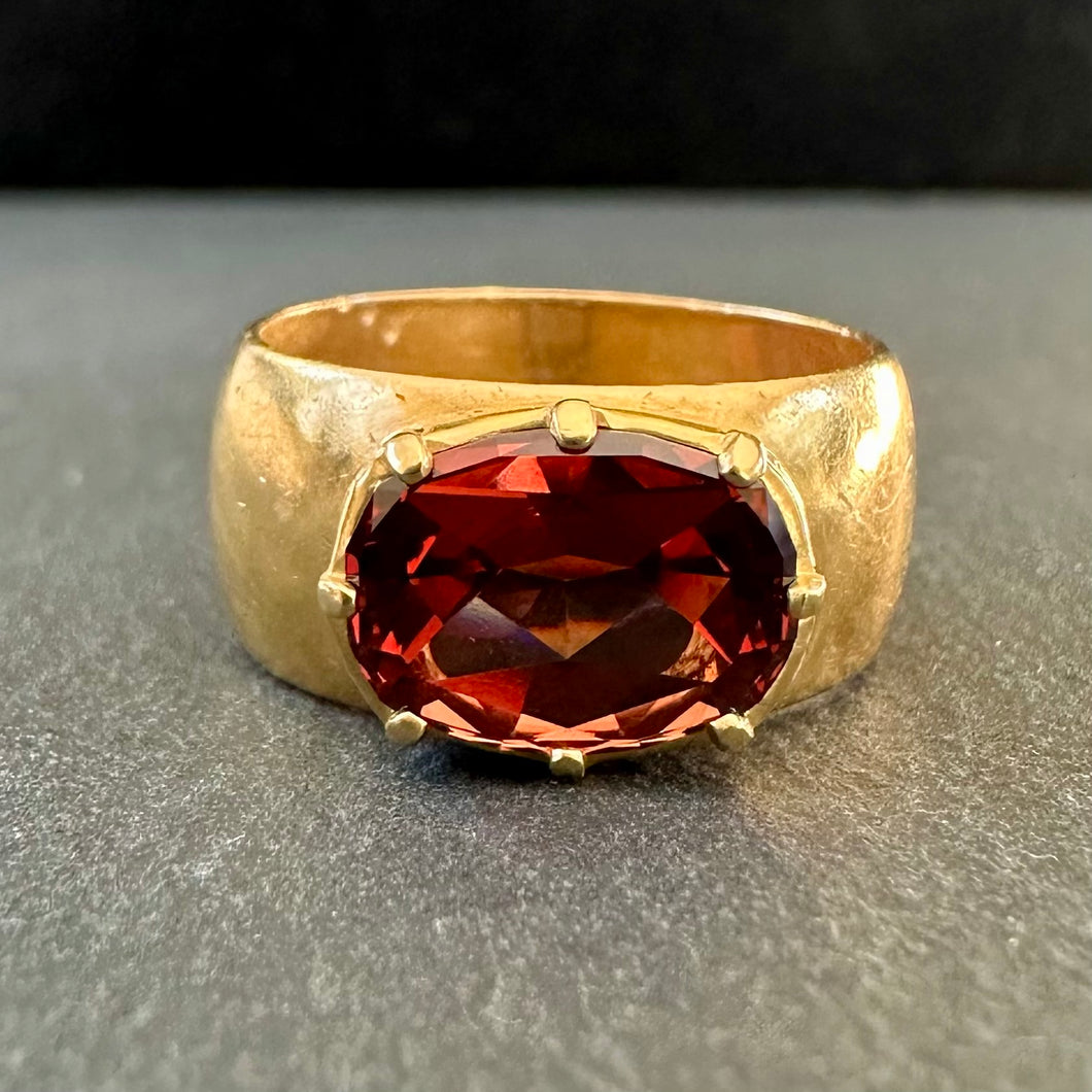 ROCKS Bespoke ~“Top Notch Faceting” Garnet Ring