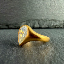 Load image into Gallery viewer, ROCKS Bespoke 1.7ct Diamond Pear Ring
