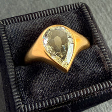 Load image into Gallery viewer, ROCKS Bespoke 1.7ct Diamond Pear Ring
