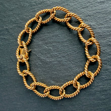Load image into Gallery viewer, 18k Chain Bracelet
