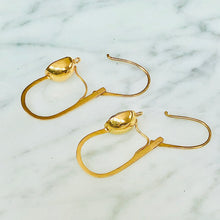 Load image into Gallery viewer, French Citrine Poissarde Earrings
