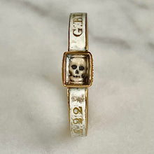 Load image into Gallery viewer, Crystal Skull Memento Mori Ring
