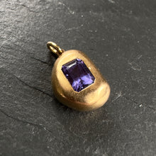 Load image into Gallery viewer, 20k Gold Sapphire Pendant 1
