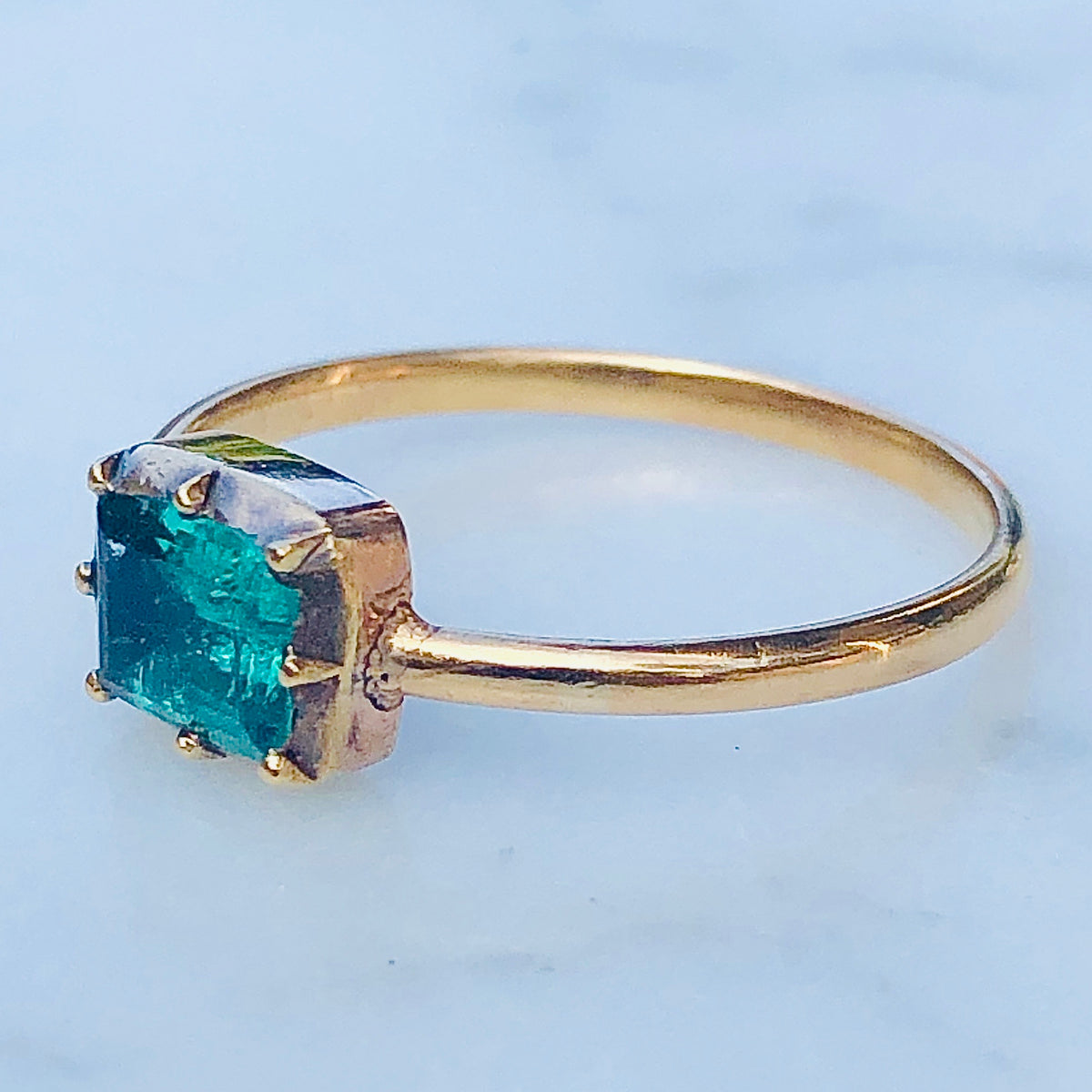 Bespoke Collet Set Emerald Ring – A Pocket of Rocks