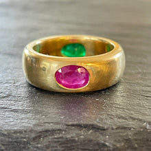 Load image into Gallery viewer, Bespoke Pink Sapphire &amp; Emerald *Gemini* Ring
