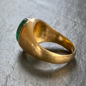 APOR Bespoke ~ Emerald Signet Ring