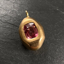 Load image into Gallery viewer, 20k Gold Sapphire Pendant 7
