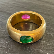 Load image into Gallery viewer, Bespoke Pink Sapphire &amp; Emerald *Gemini* Ring
