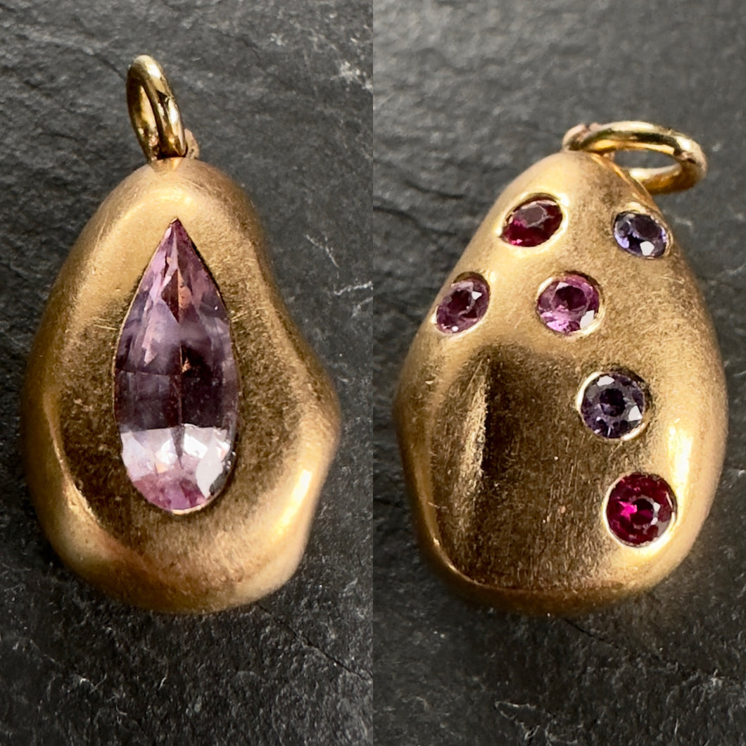 20k Gold Sapphire Pendant 5