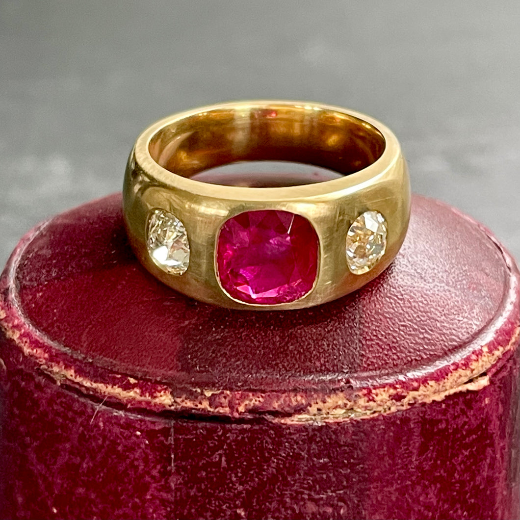 ROCKS Bespoke ~ Burma Ruby & Diamond Ring