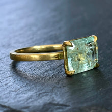 Load image into Gallery viewer, Bespoke Pale Emerald Ring
