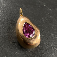 Load image into Gallery viewer, 20k Gold Sapphire Pendant 14
