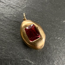 Load image into Gallery viewer, 20k Gold Sapphire Pendant 9
