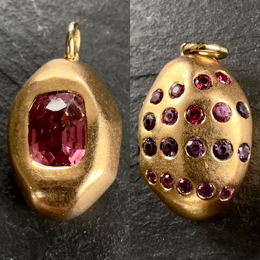 20k Gold Sapphire Pendant 7