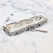 Load image into Gallery viewer, Niello Link Bracelet
