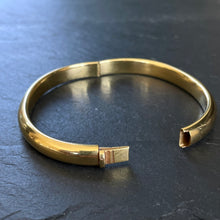 Load image into Gallery viewer, Italian Gold Bangle
