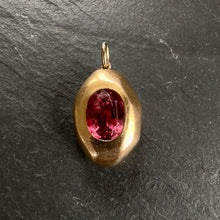 Load image into Gallery viewer, 20k Gold Sapphire Pendant 11
