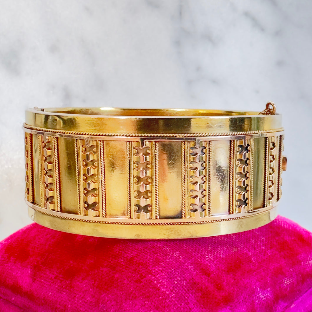 Textured Gold Bangle