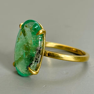 Bespoke Emerald Ring
