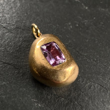 Load image into Gallery viewer, 20k Gold Sapphire Pendant 15
