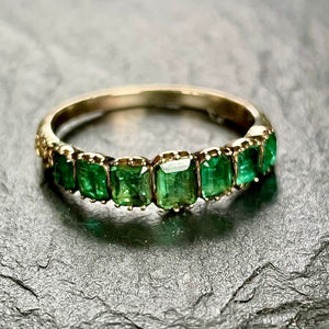 Emerald 7 Stone Ring