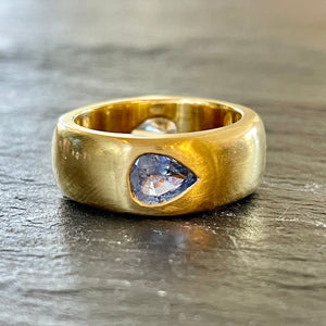 Bespoke Sapphire & Diamond *Gemini* Ring