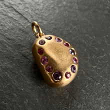 Load image into Gallery viewer, 20k Gold Sapphire Pendant 1
