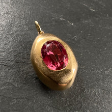 Load image into Gallery viewer, 20k Gold Sapphire Pendant 11
