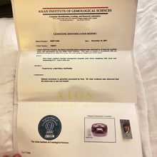 Load image into Gallery viewer, 20k Gold Sapphire Pendant 15
