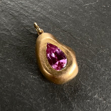 Load image into Gallery viewer, 20k Gold Madagascar Sapphire Pendant 3
