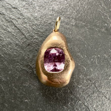 Load image into Gallery viewer, 20k Gold Sapphire Pendant 12
