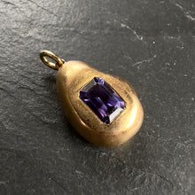 Load image into Gallery viewer, 20k Gold Sapphire Pendant 4
