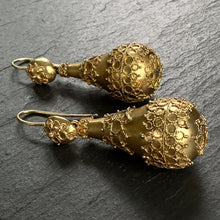 Load image into Gallery viewer, Etruscan Gold Earrings
